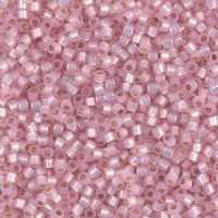 Miyuki delica kralen 10/0 - Silver lined light pink alabaster dyed DBM-624